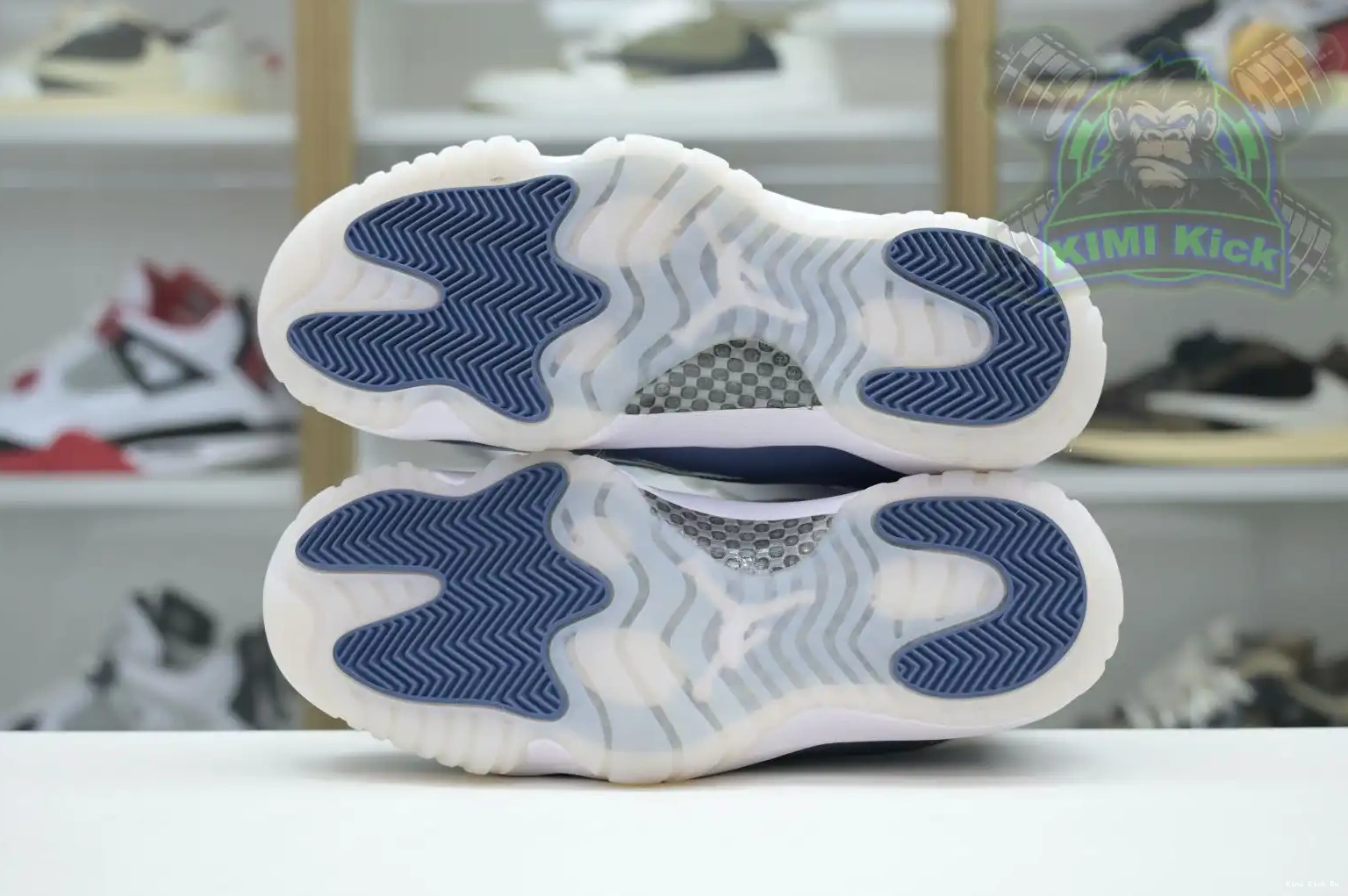 Blue” Kimikick Jordan Jordan 11 Air Low“Diffused 0816